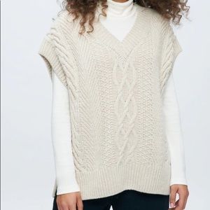 KOTN Fisherman Sweater Vest in Moon